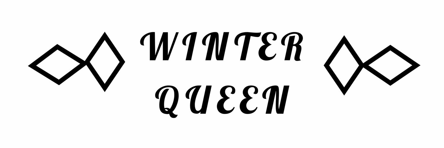 QUEEN|CLOSE banner