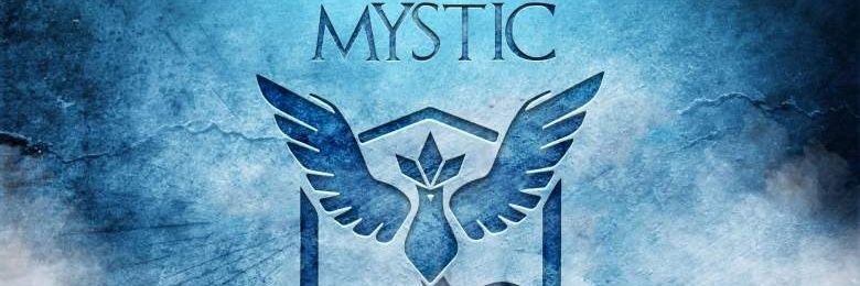 Twitter banner for @mysticxoo
