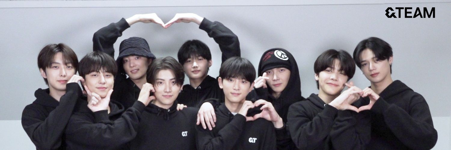 mynknln's profile banner image