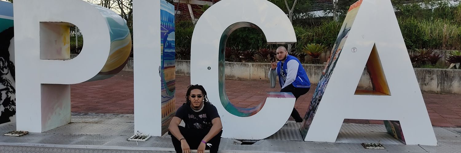 xorondas's profile banner image
