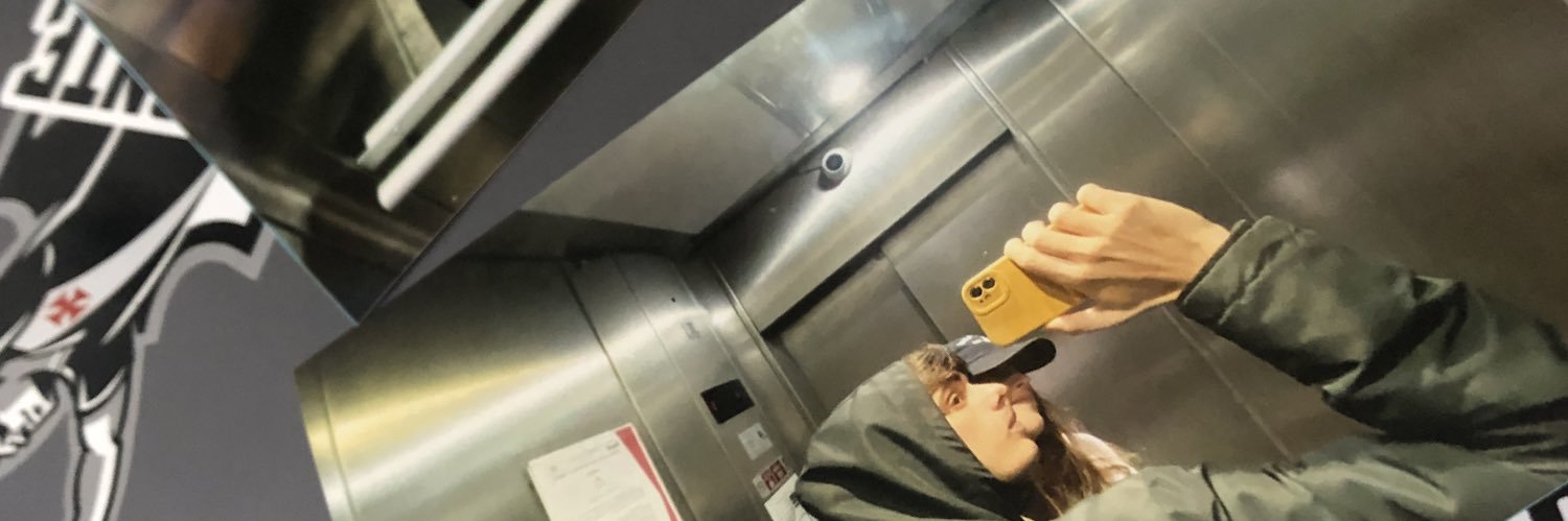 crvgrrocha's profile banner image