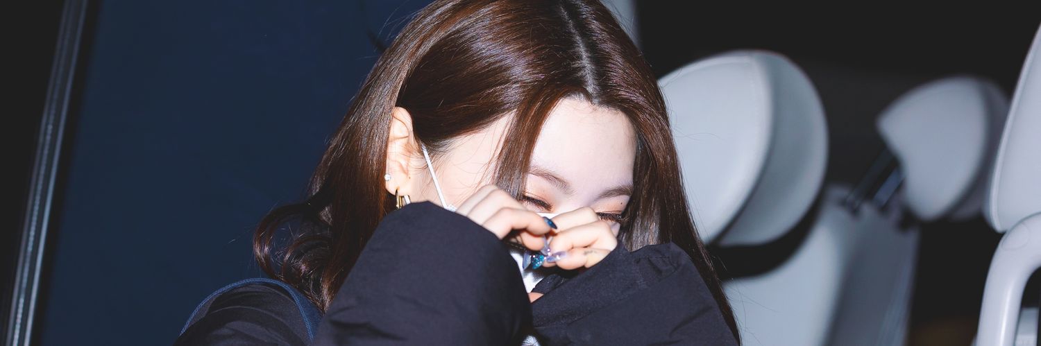 𝐬𝐮𝐦𝐦𝐞𝐫 𝐝𝐚𝐲𝐬. banner