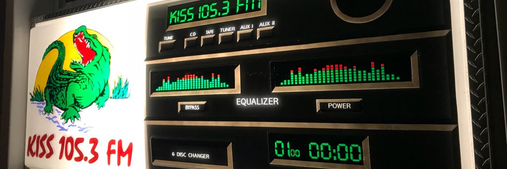 WYKS KISS 105.3 FM banner