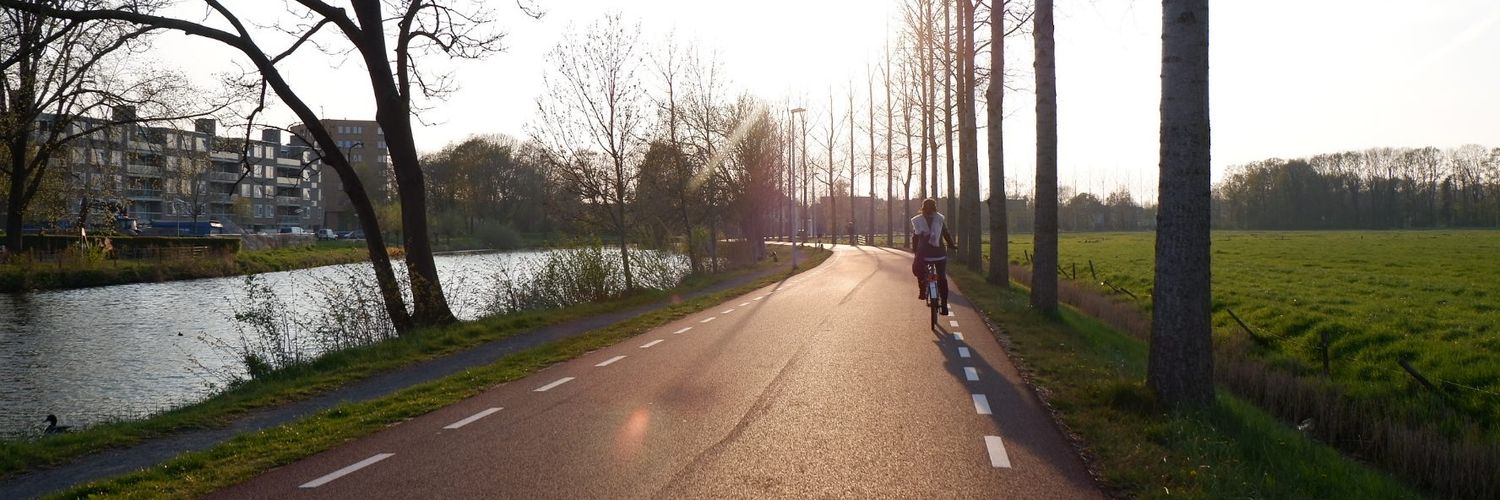 Yus Mei Sawitri banner