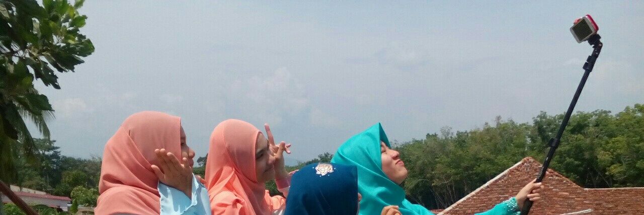 NrAtiqah's profile banner image