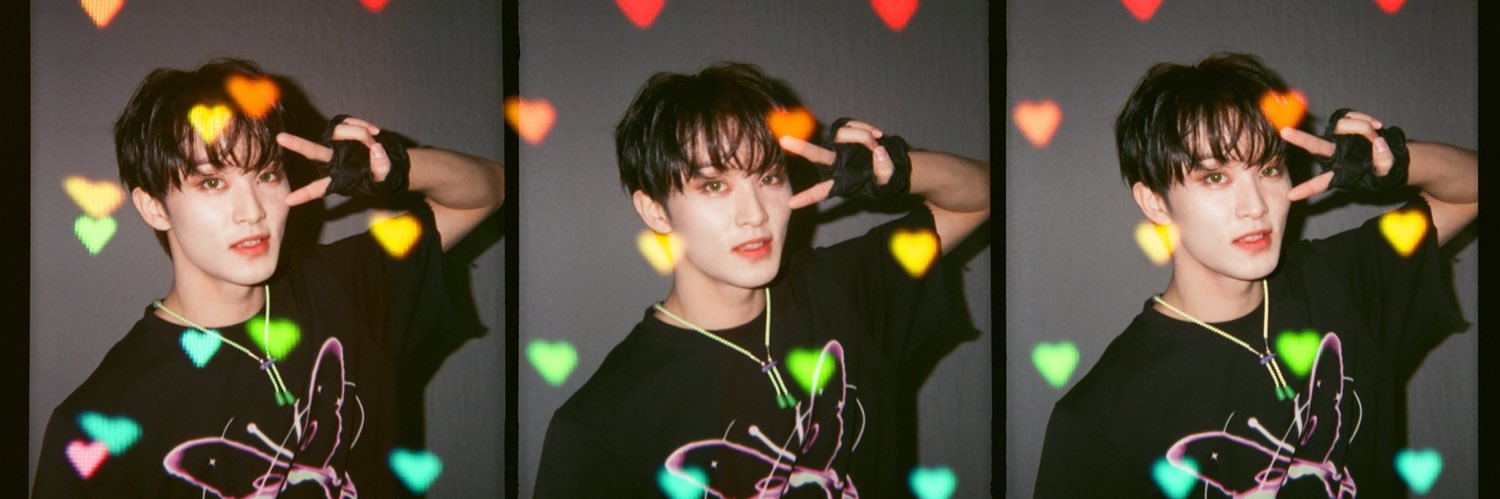 Praew_praew55's profile banner image