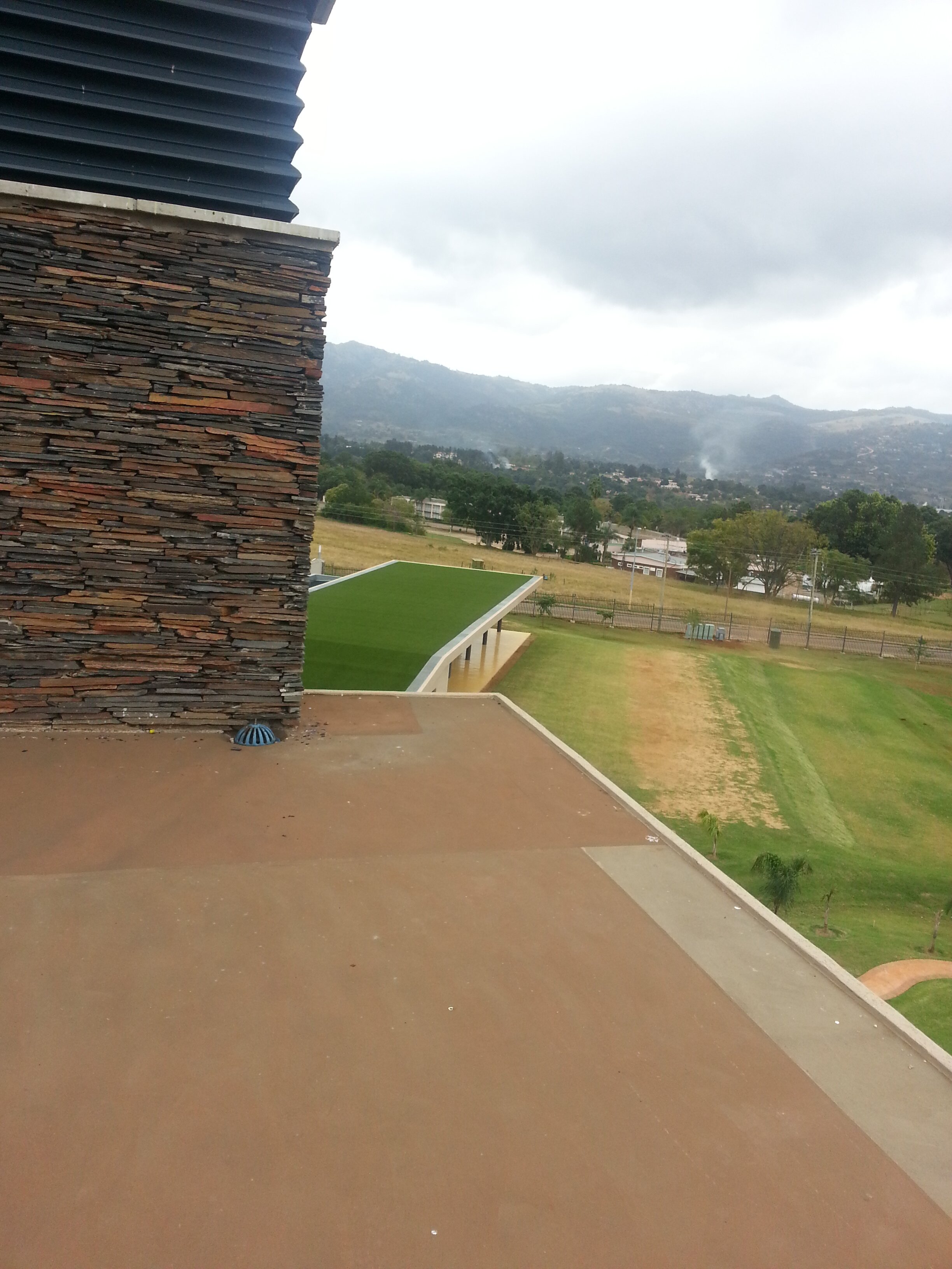 Mfunwa's profile banner image