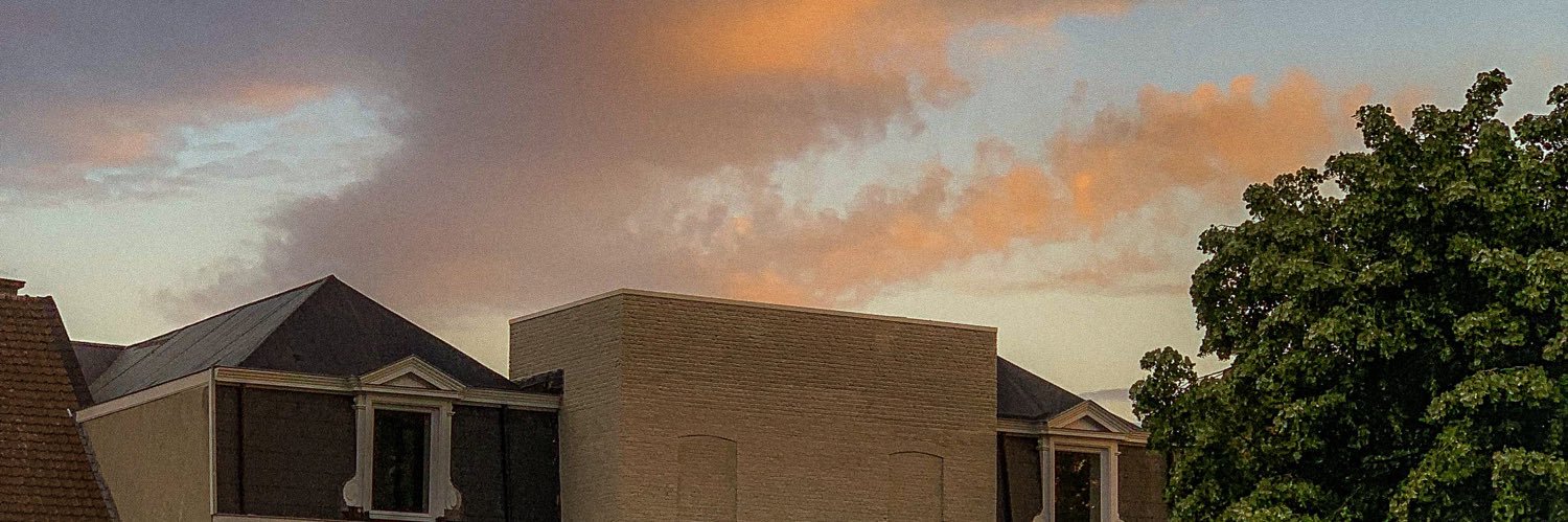 lylsnc's profile banner image