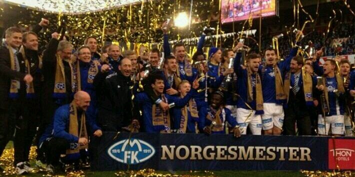 moldefkDUTCH's profile banner image