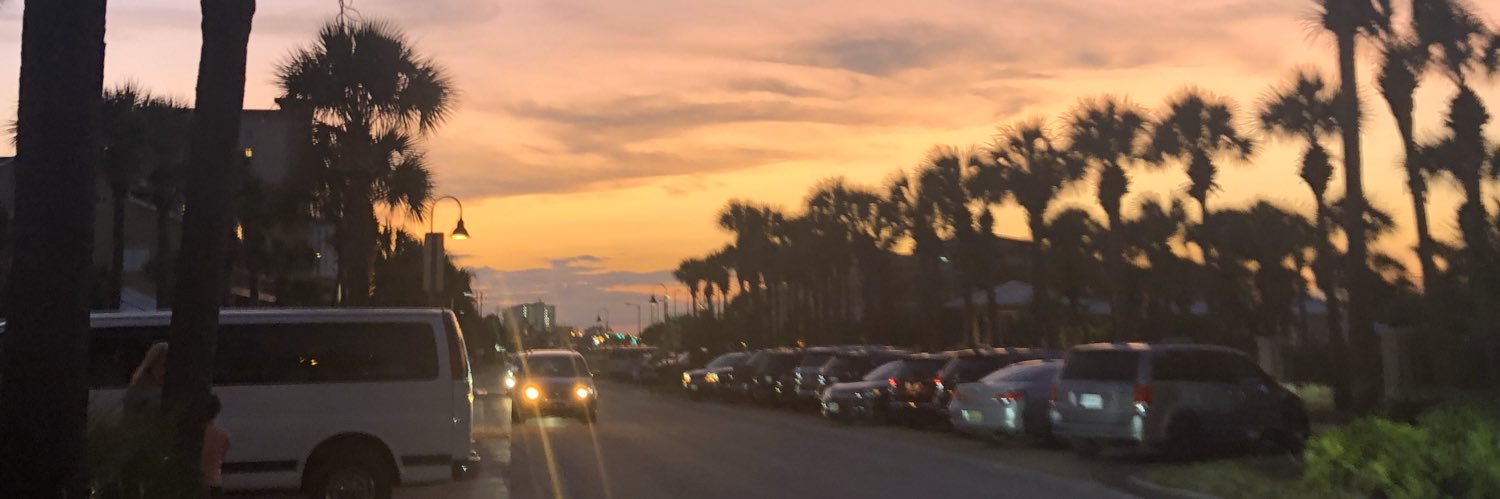 haley_elliott's profile banner image