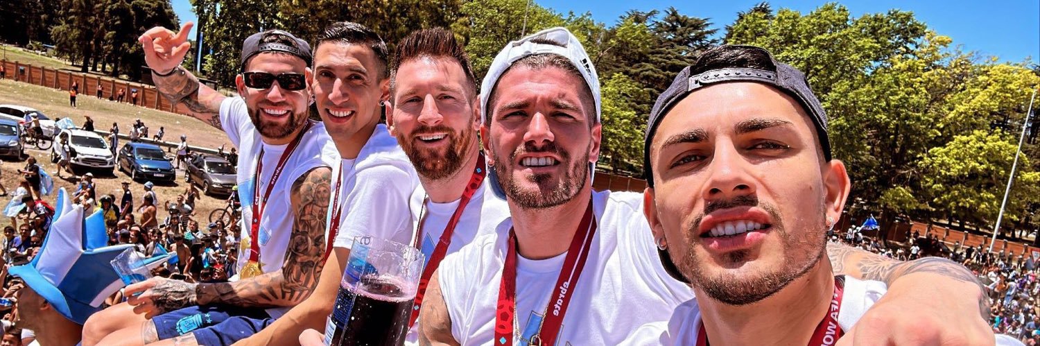 ulirioss's profile banner image