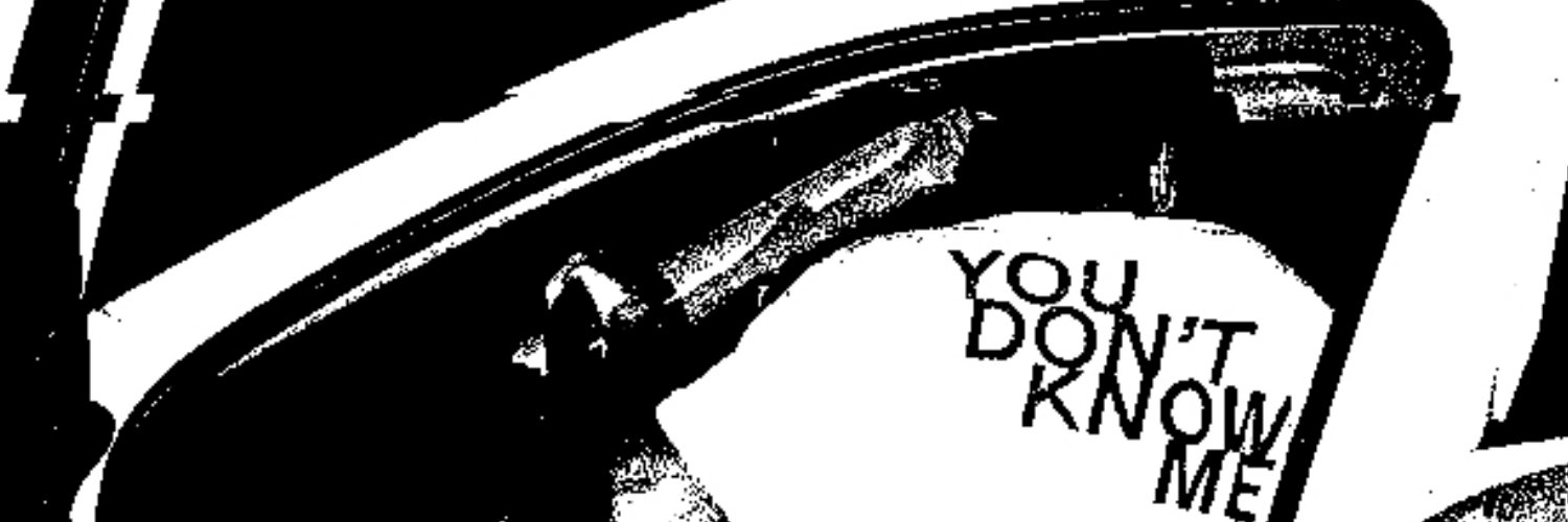 Q̸UO͜͡TE͟ banner