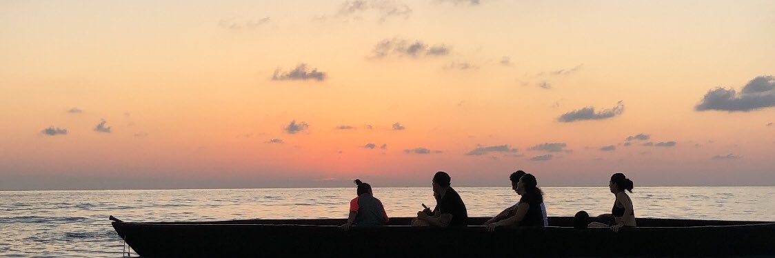 karelymo_'s profile banner image