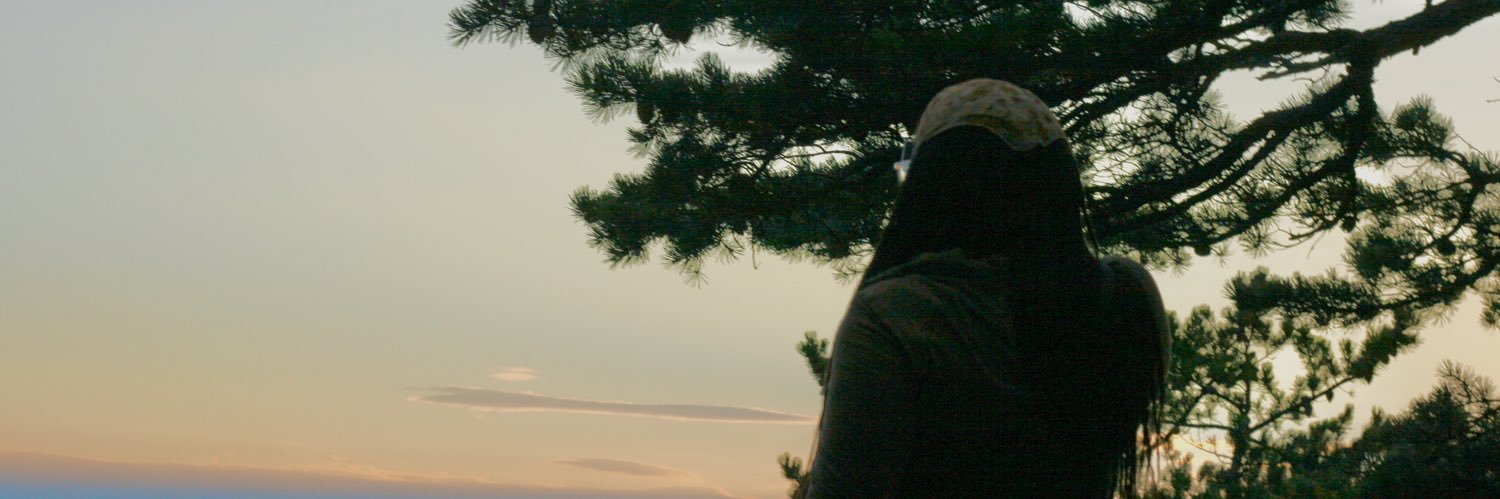 weeklyabenaa's profile banner image