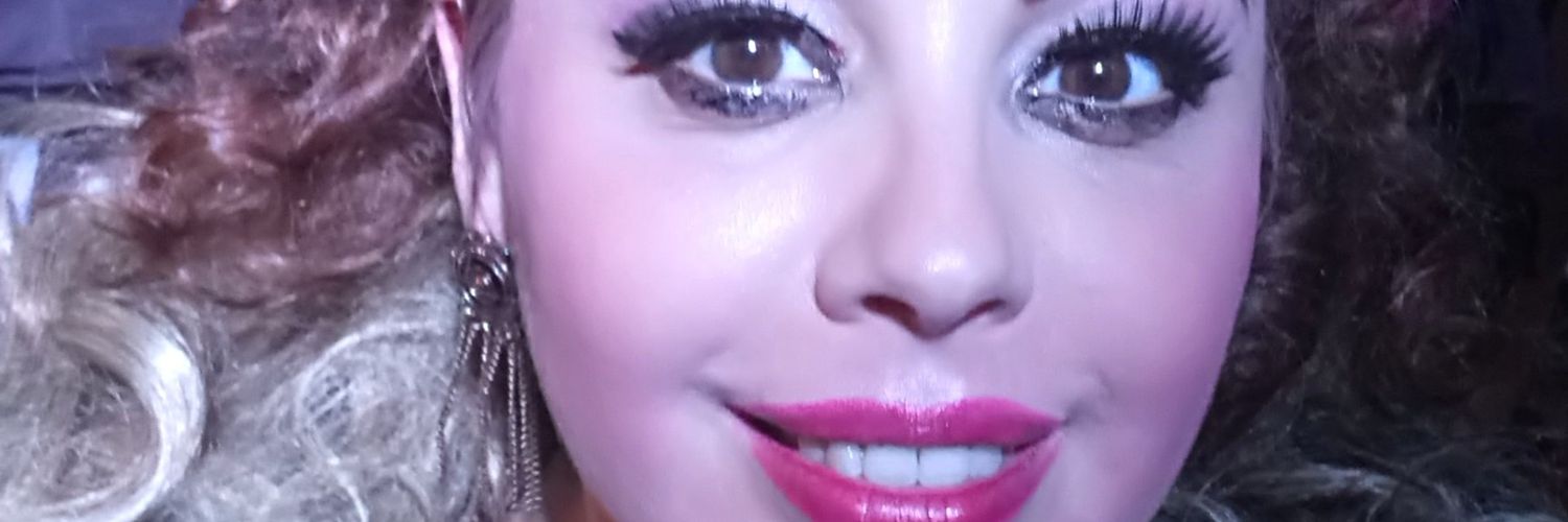 VeronicaQuenon's profile banner image