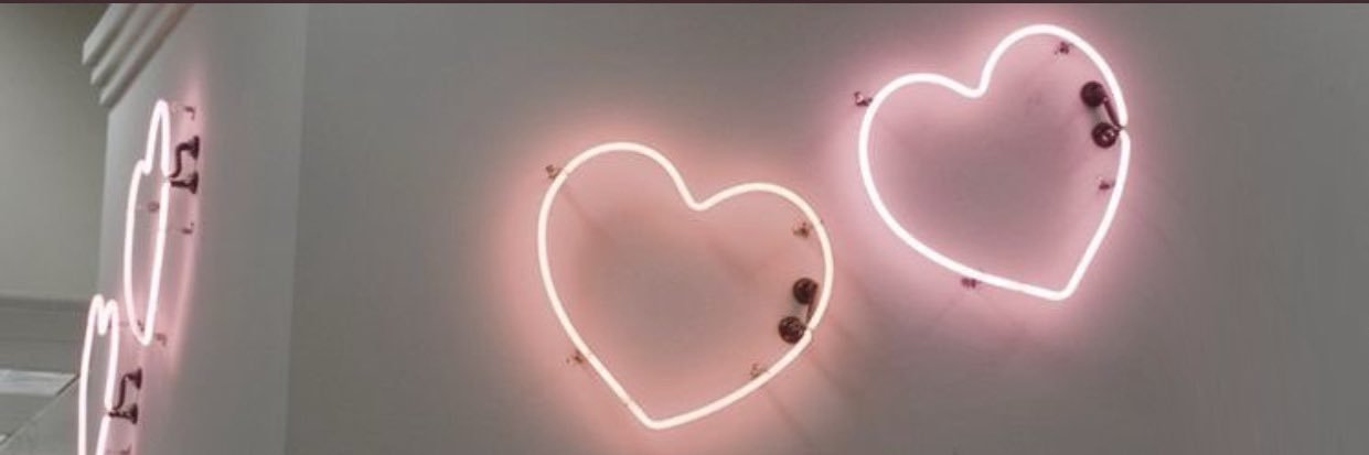 zoey banner
