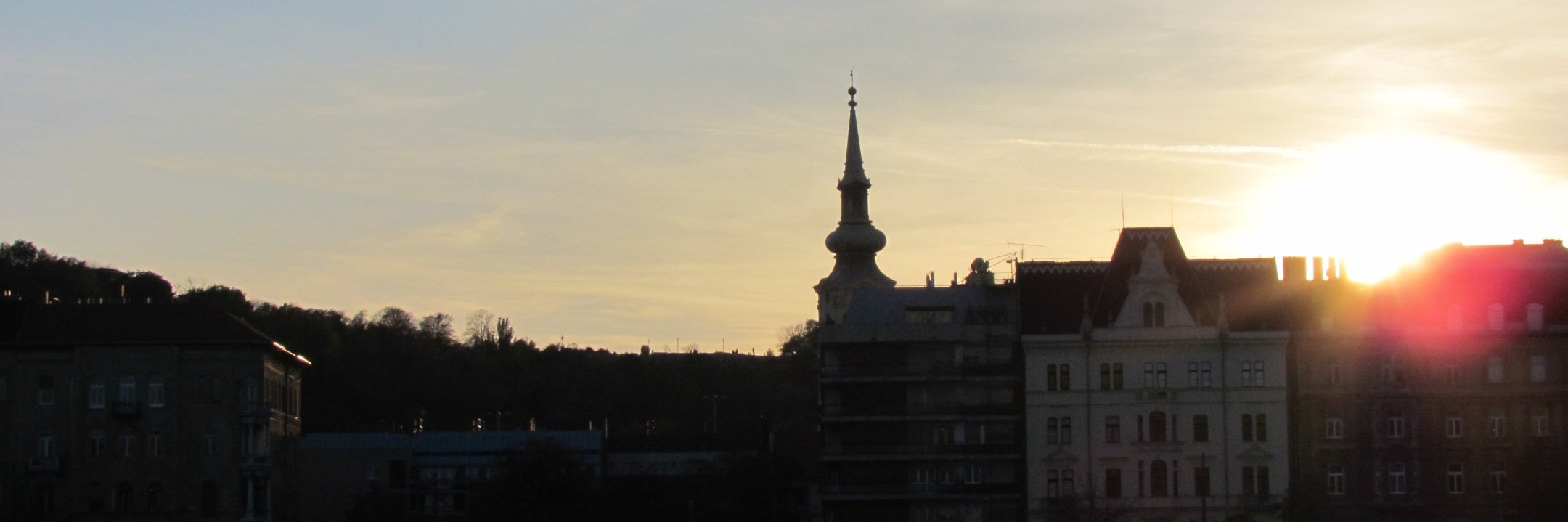 EmCEllis's profile banner image