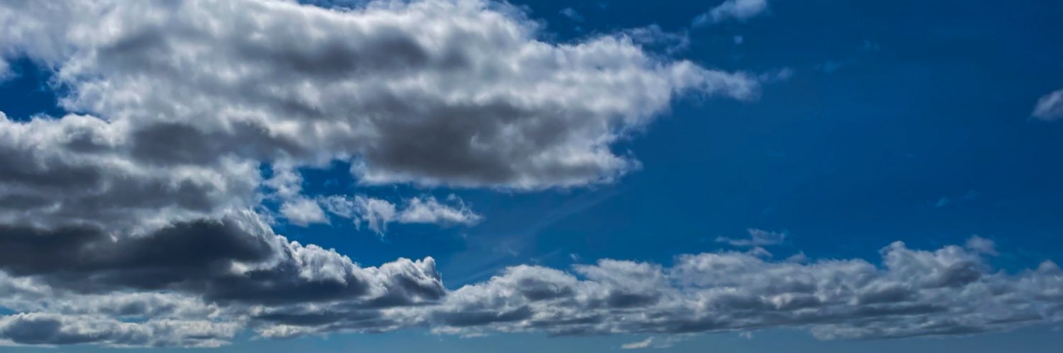 vinyet_'s profile banner image