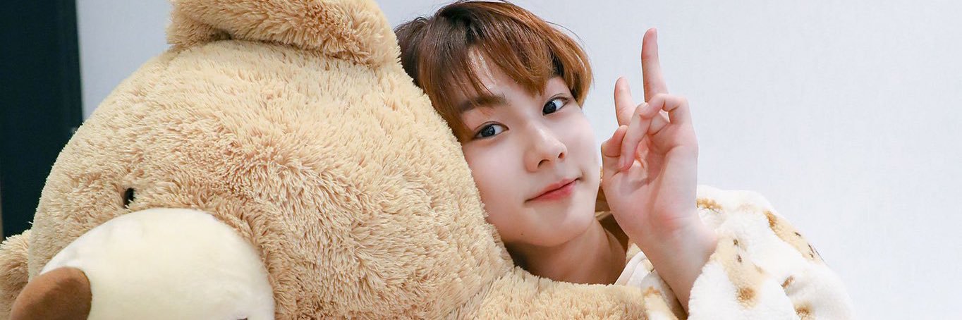 จจมล ◞ ✩ banner