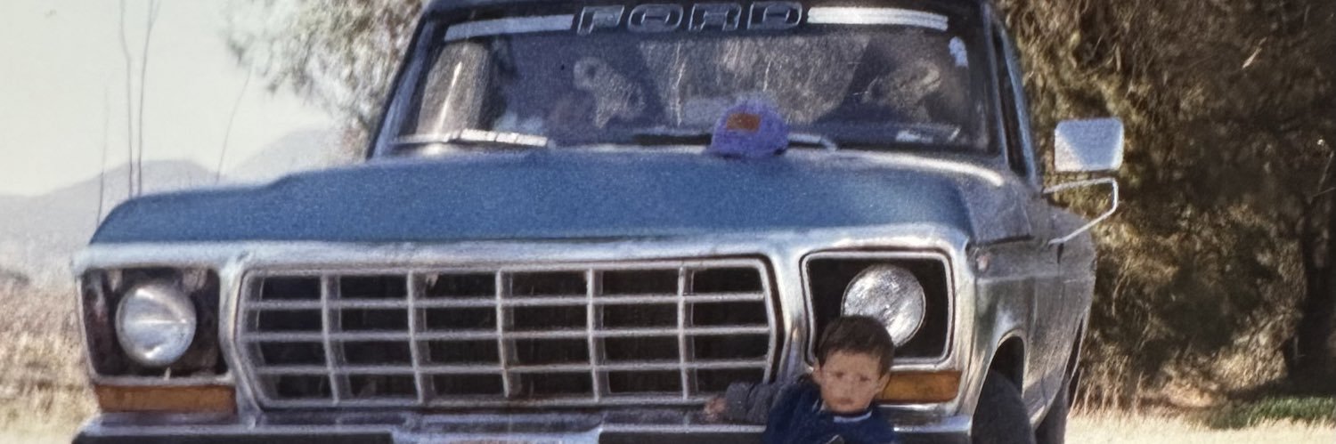 miguee_p2's profile banner image