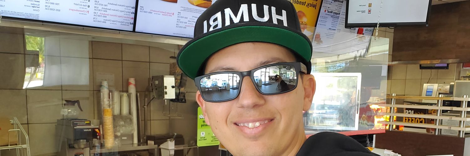 Nathaniel 🇭 with🇧 banner