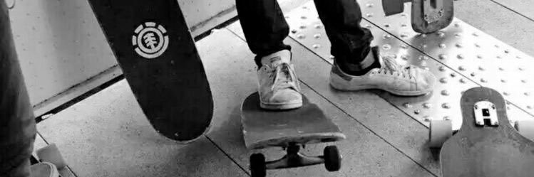 - banner