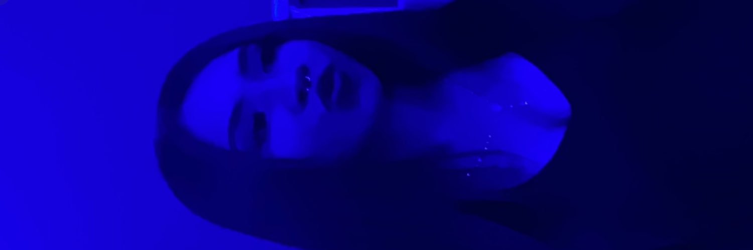 ariannavani's profile banner image