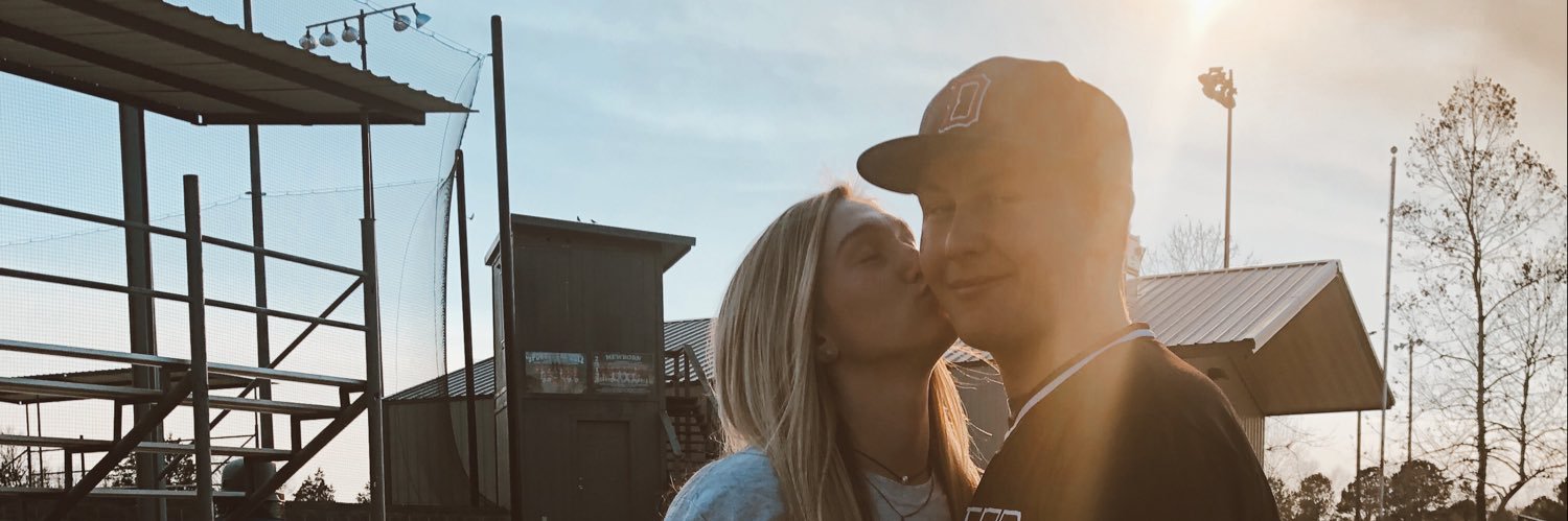 abby_1523's profile banner image