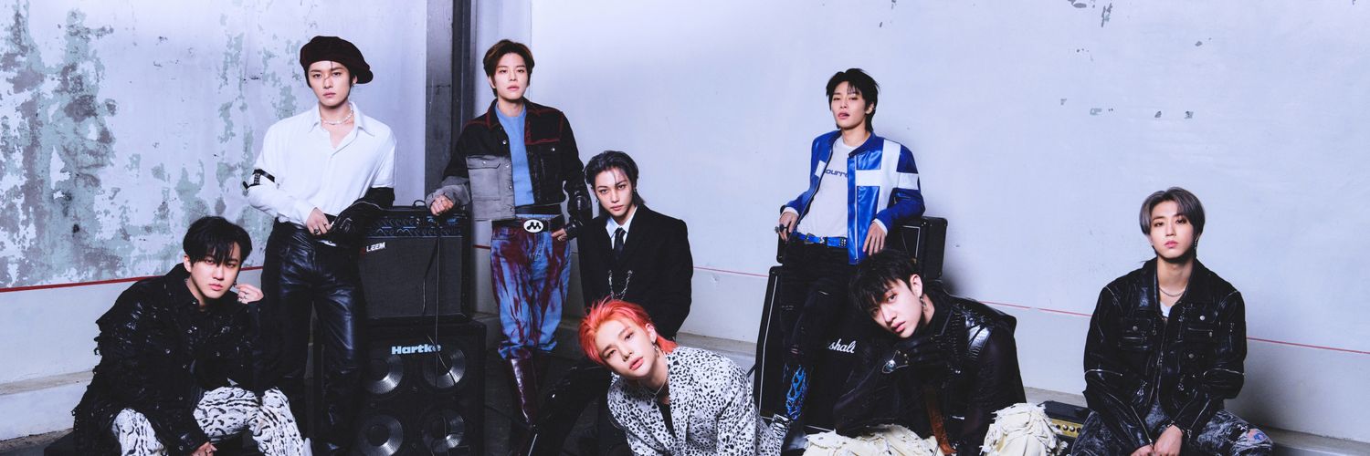 ssineyy's profile banner image