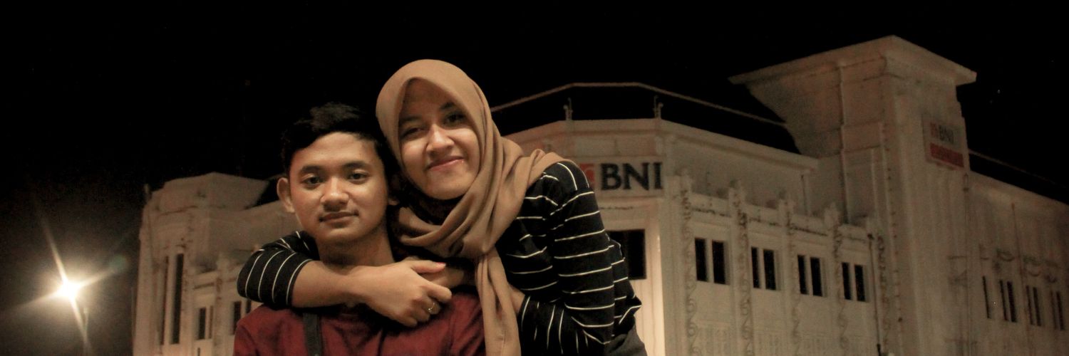 farismaai_'s profile banner image