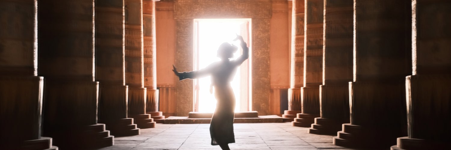 Laura_photoshoot banner