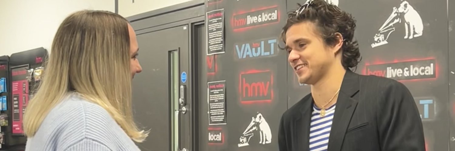 vampsdevon's profile banner image