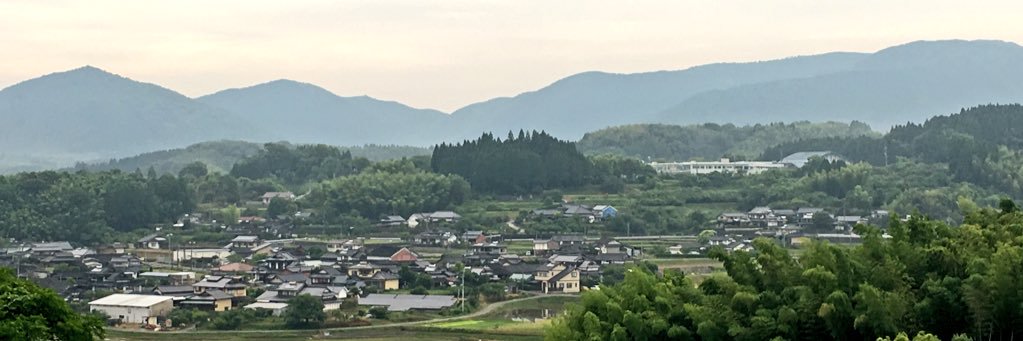 atsushiesta's profile banner image