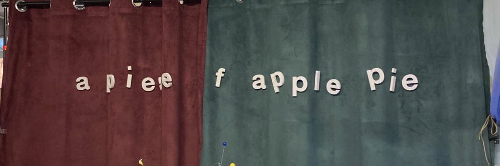 closed banner