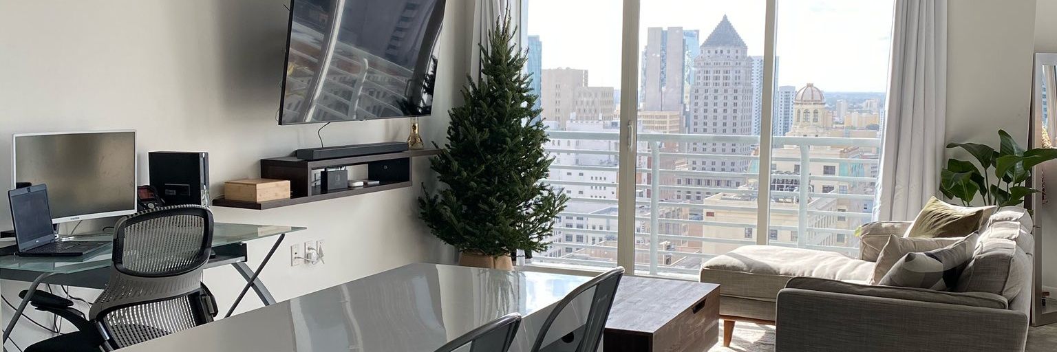 T€€ 🦊🦅 banner