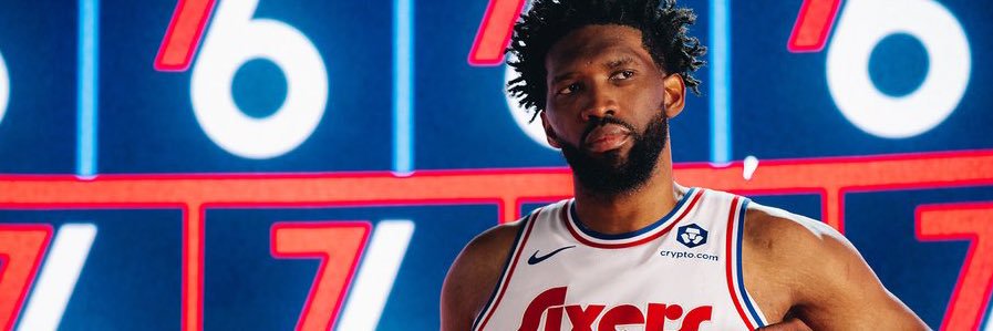 J🐐's banner