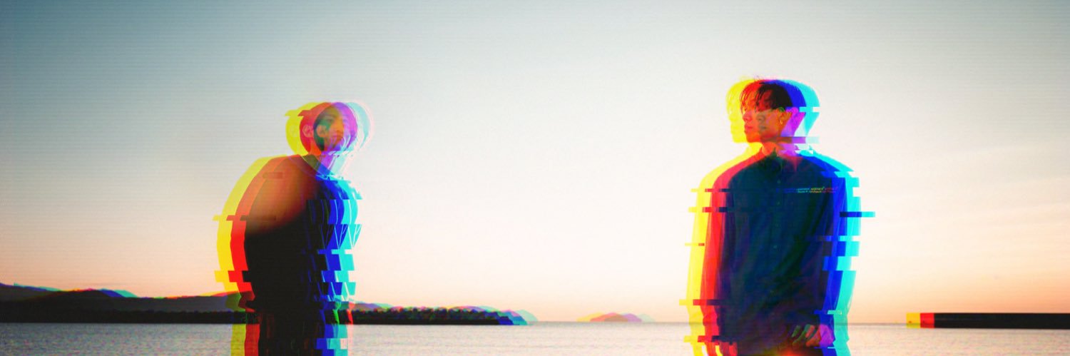 Akane Streaking Crowd banner