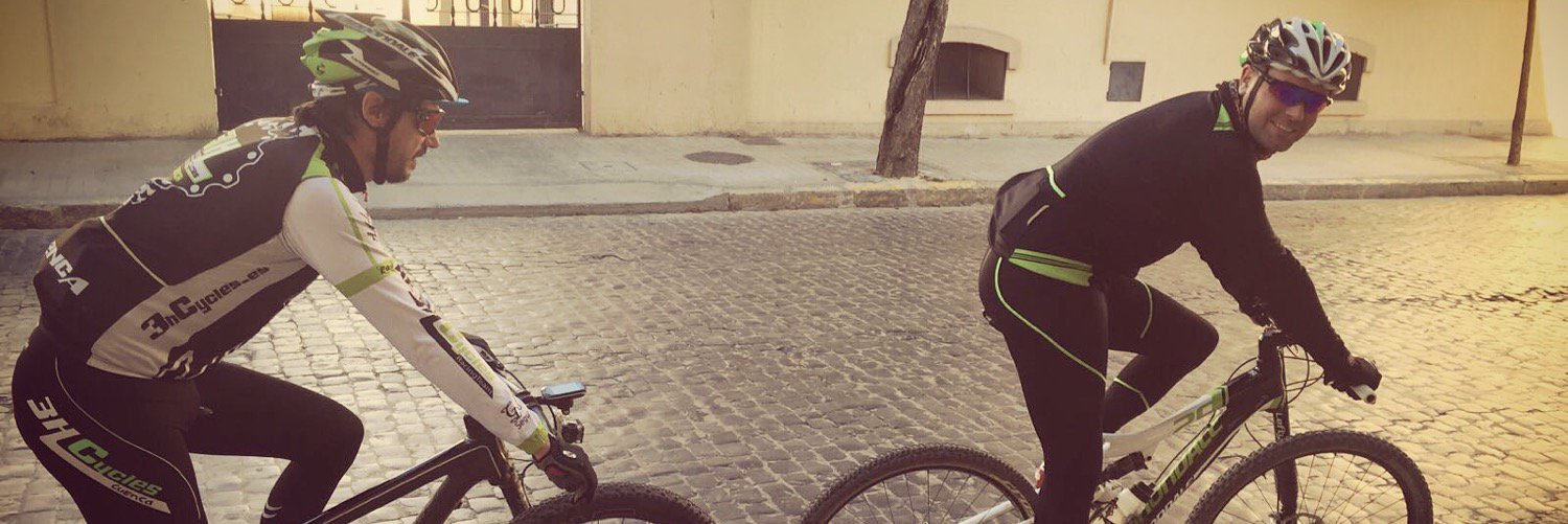 javier revert banner