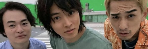 joyisna Profile Banner