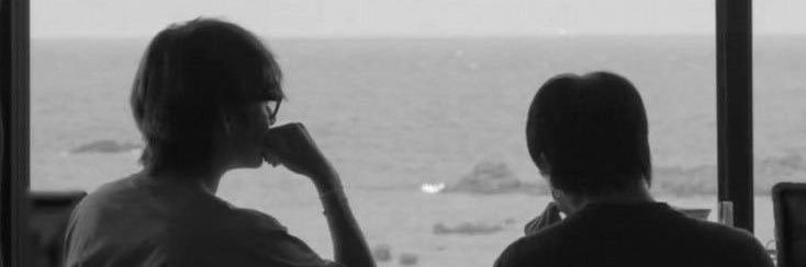 N banner
