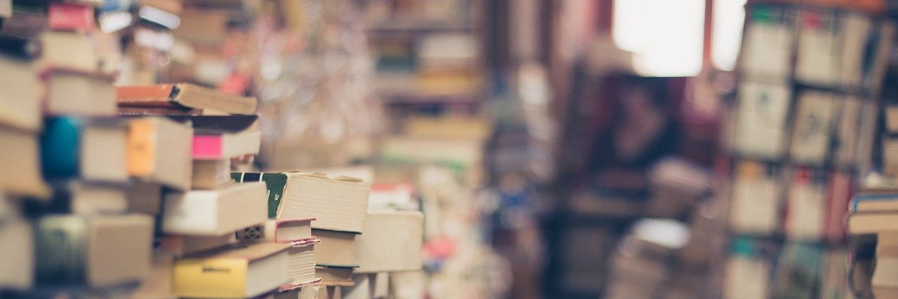 Emma_Bookish Designer banner