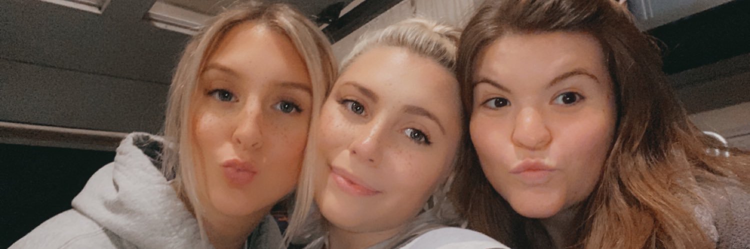ashleyyeleanorr's profile banner image