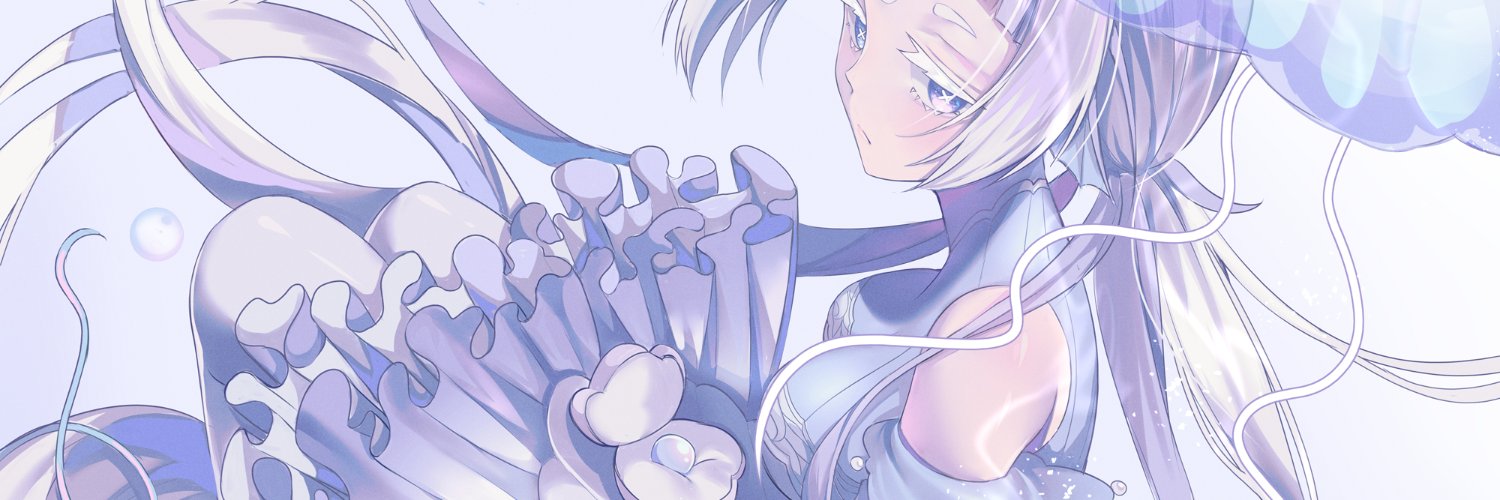 Jellora 🤍🪼 banner