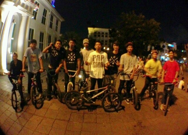 Kota tua bmx banner