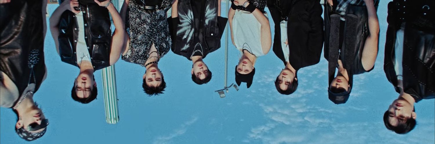 chaxloey's profile banner image
