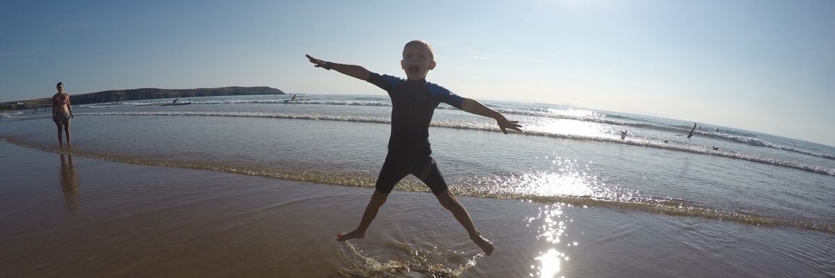 Danmock's profile banner image
