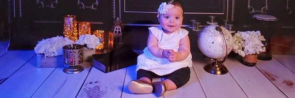 Emelina69007045 Profile Banner