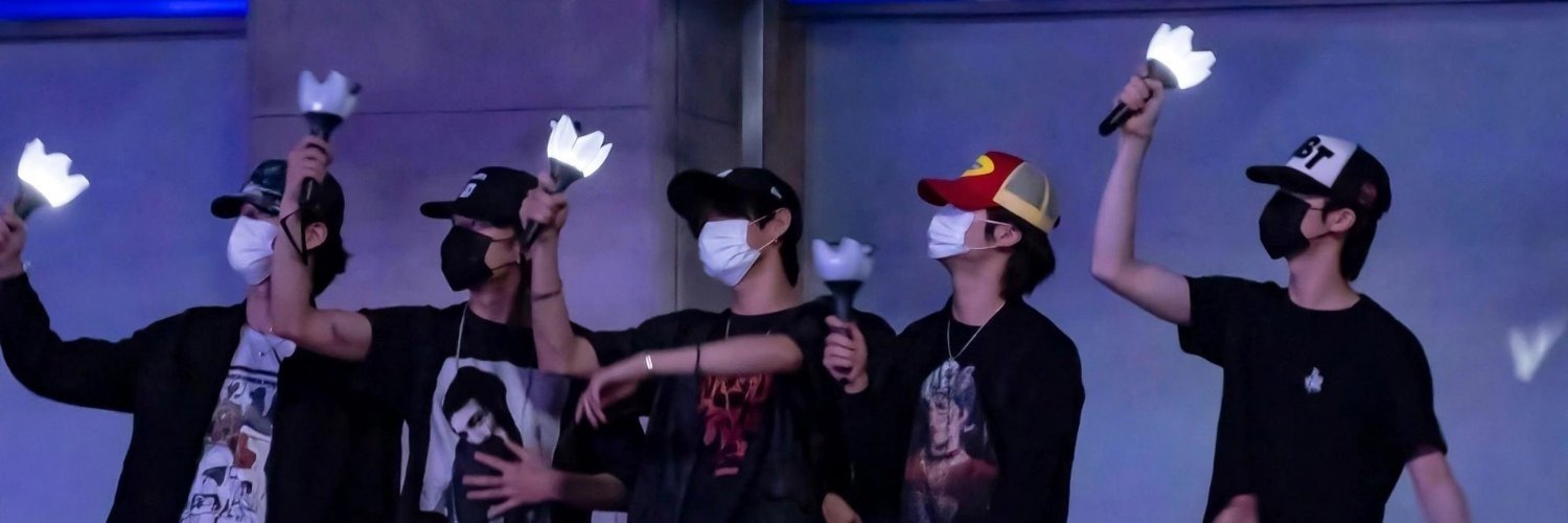 lifewithwonxin's profile banner image