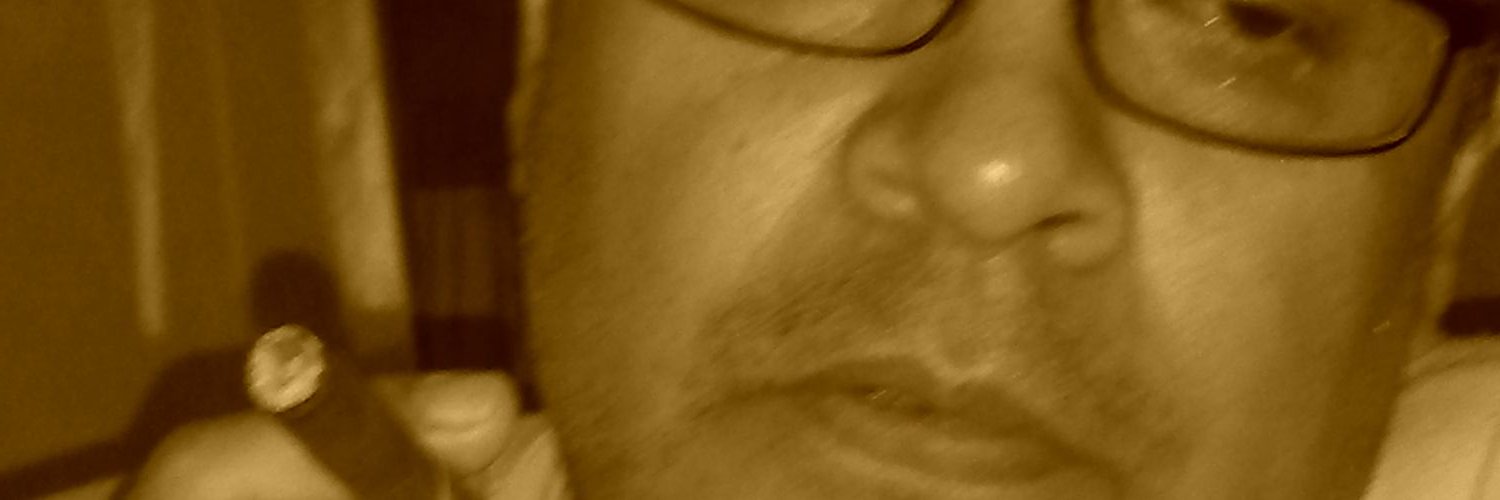 autre_a's profile banner image