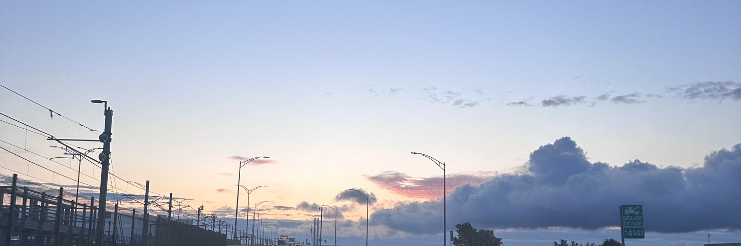 Chris_Hum's profile banner image